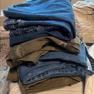 Set of 6 women’s size 3XL / size 24 pants Random brands